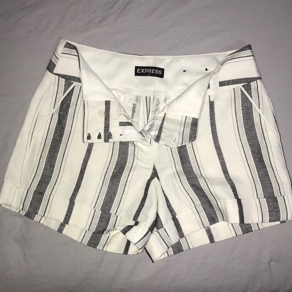 Express Mid Rise Shorts